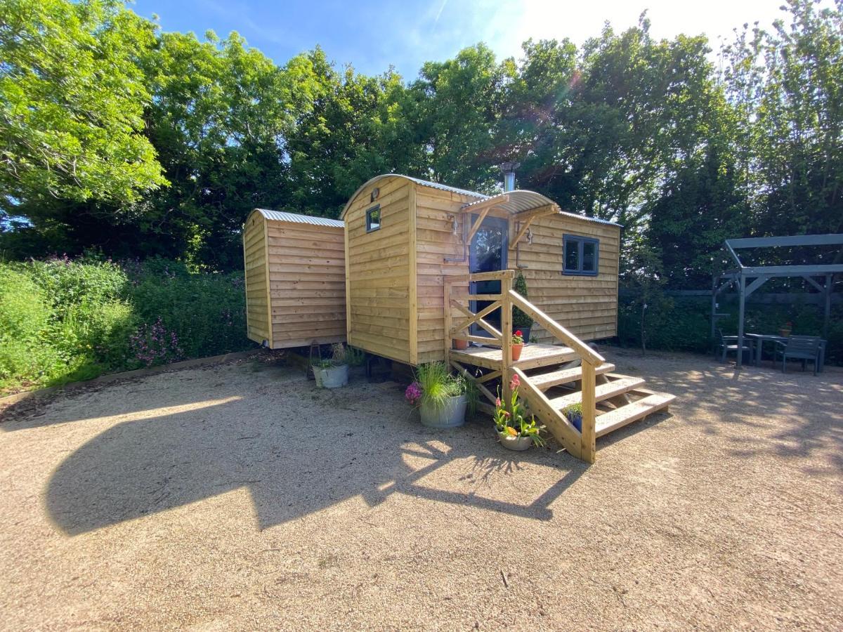 Rathnew Cosy Double Shepherds Hut In Beautiful Wicklow With Underfloor Heating Throughout מראה חיצוני תמונה