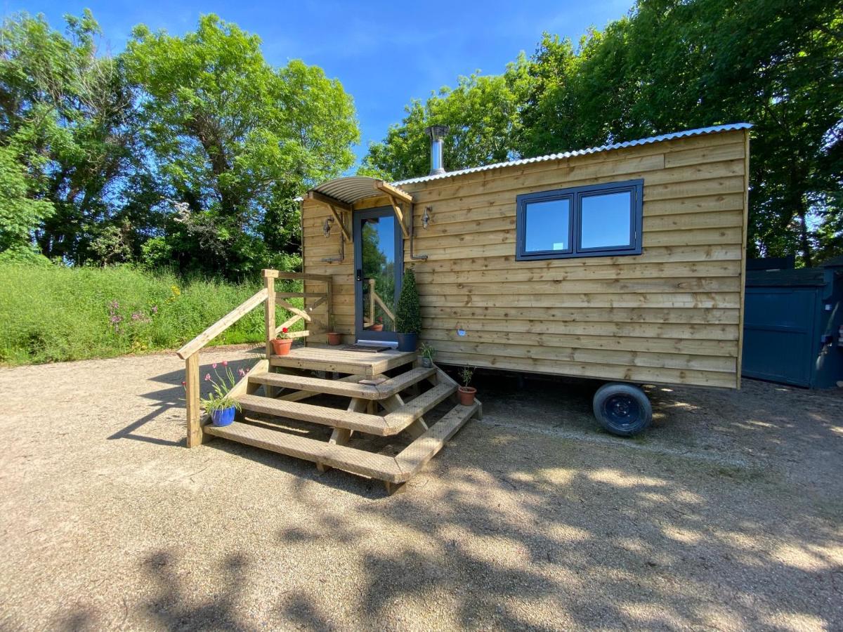 Rathnew Cosy Double Shepherds Hut In Beautiful Wicklow With Underfloor Heating Throughout מראה חיצוני תמונה